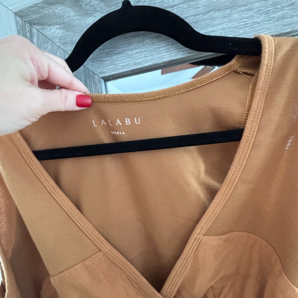 Lalabu Women's Short Sleeve Top - Tan